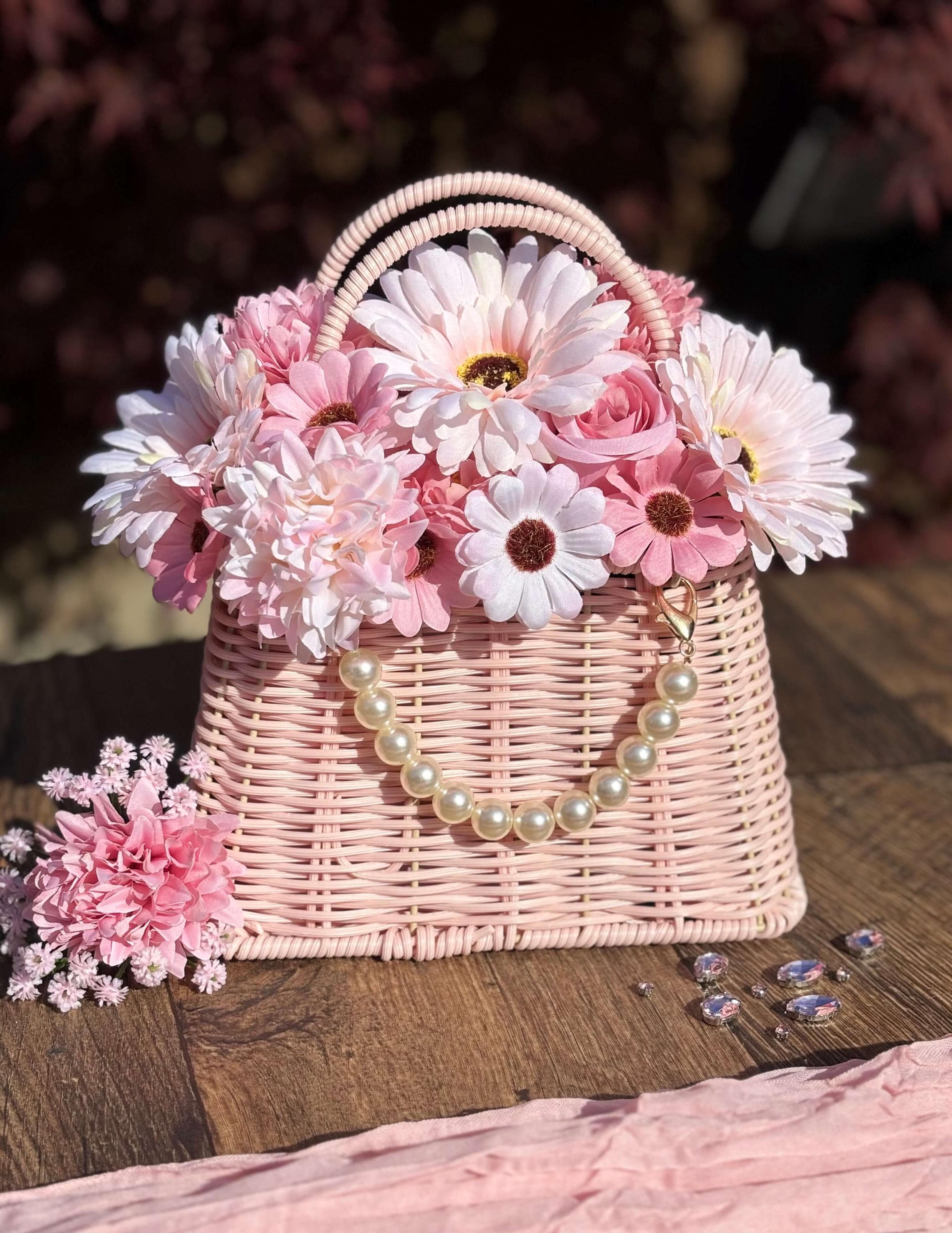 The Bloom Bag Deluxe - Rosé | Pink Artificial Flower Arrangement in Handbag With Pearl Decoration