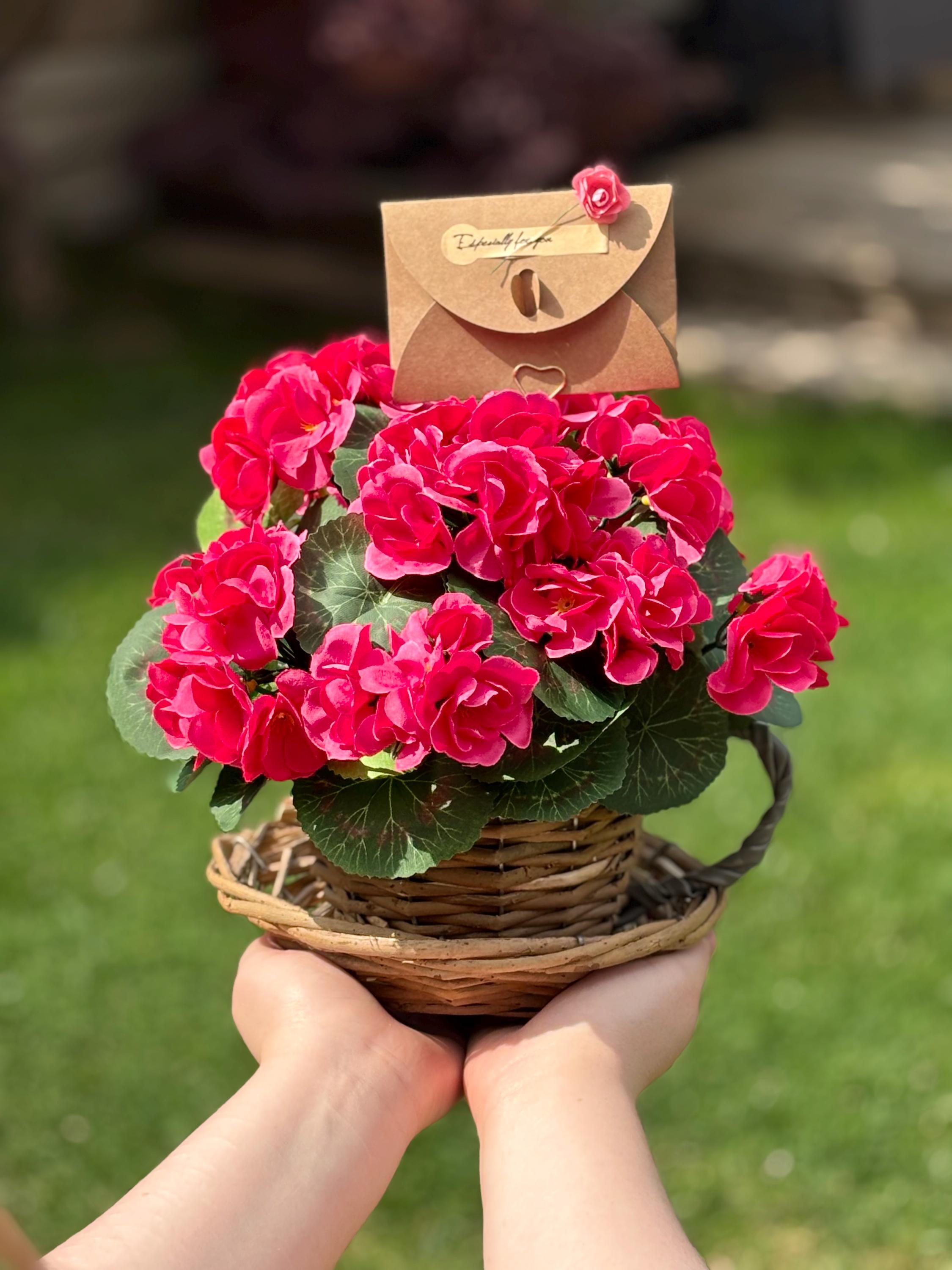 The Teacup - Fuscia Pink | Pink Geranium Artificial Flower Arrangement
