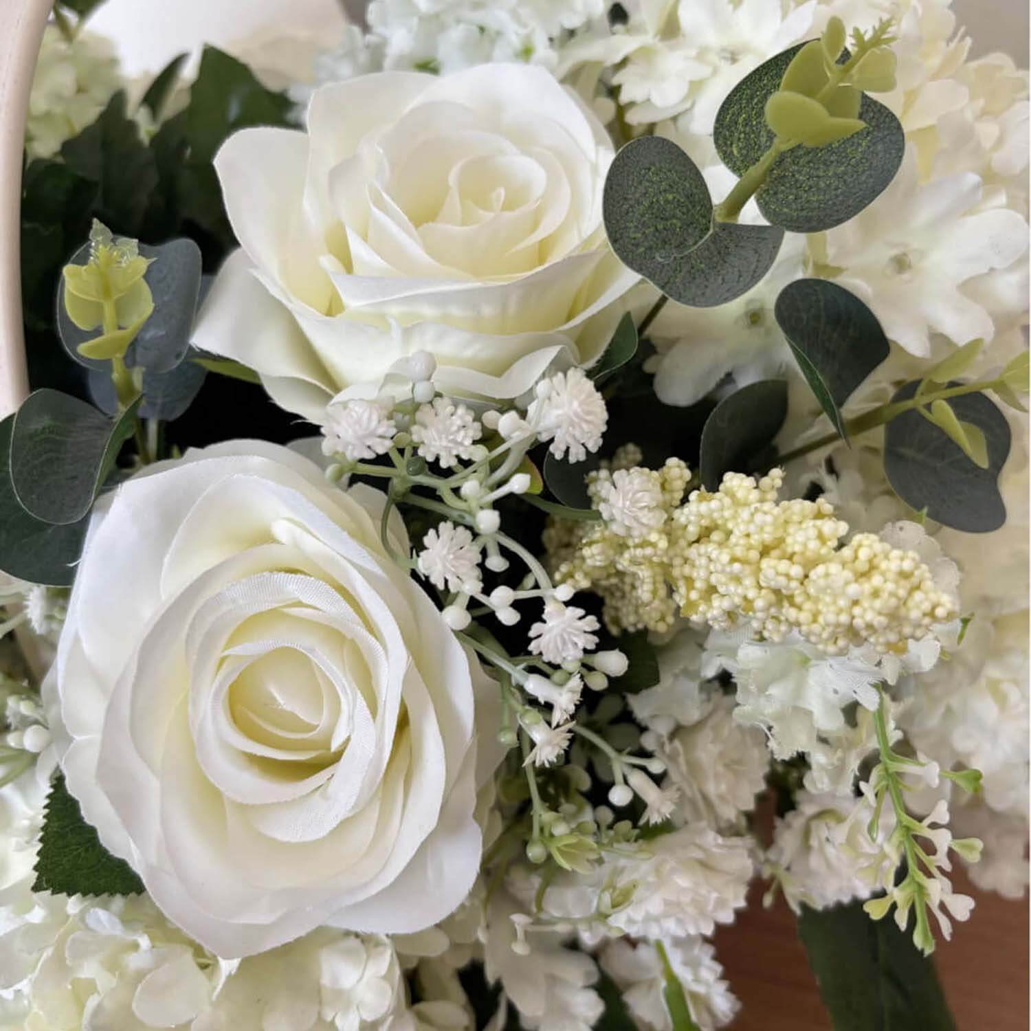 The Bloom Basket - Romance