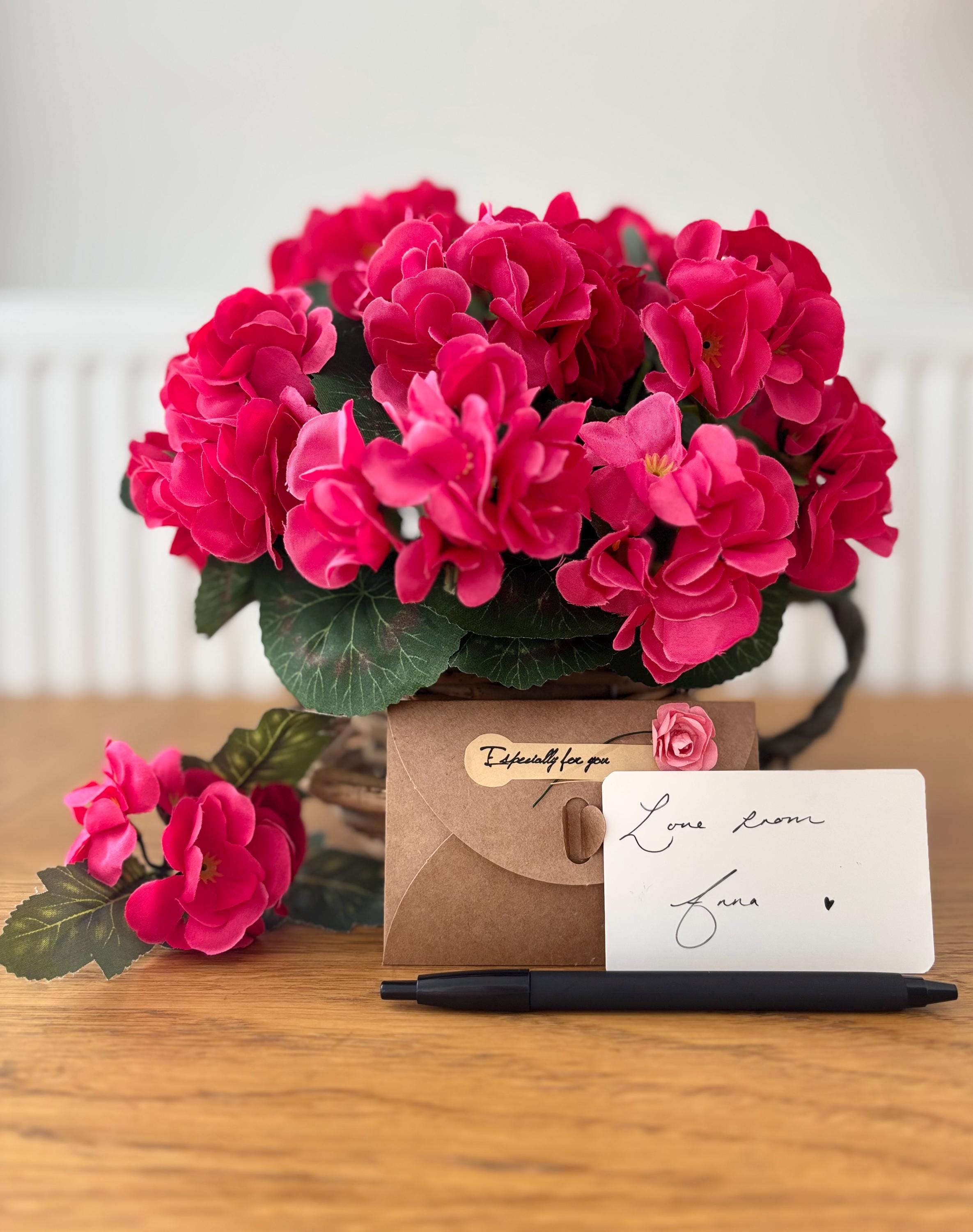 The Teacup - Fuscia Pink | Pink Geranium Artificial Flower Arrangement
